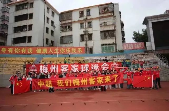 91蜜桃国产成人精品区在线